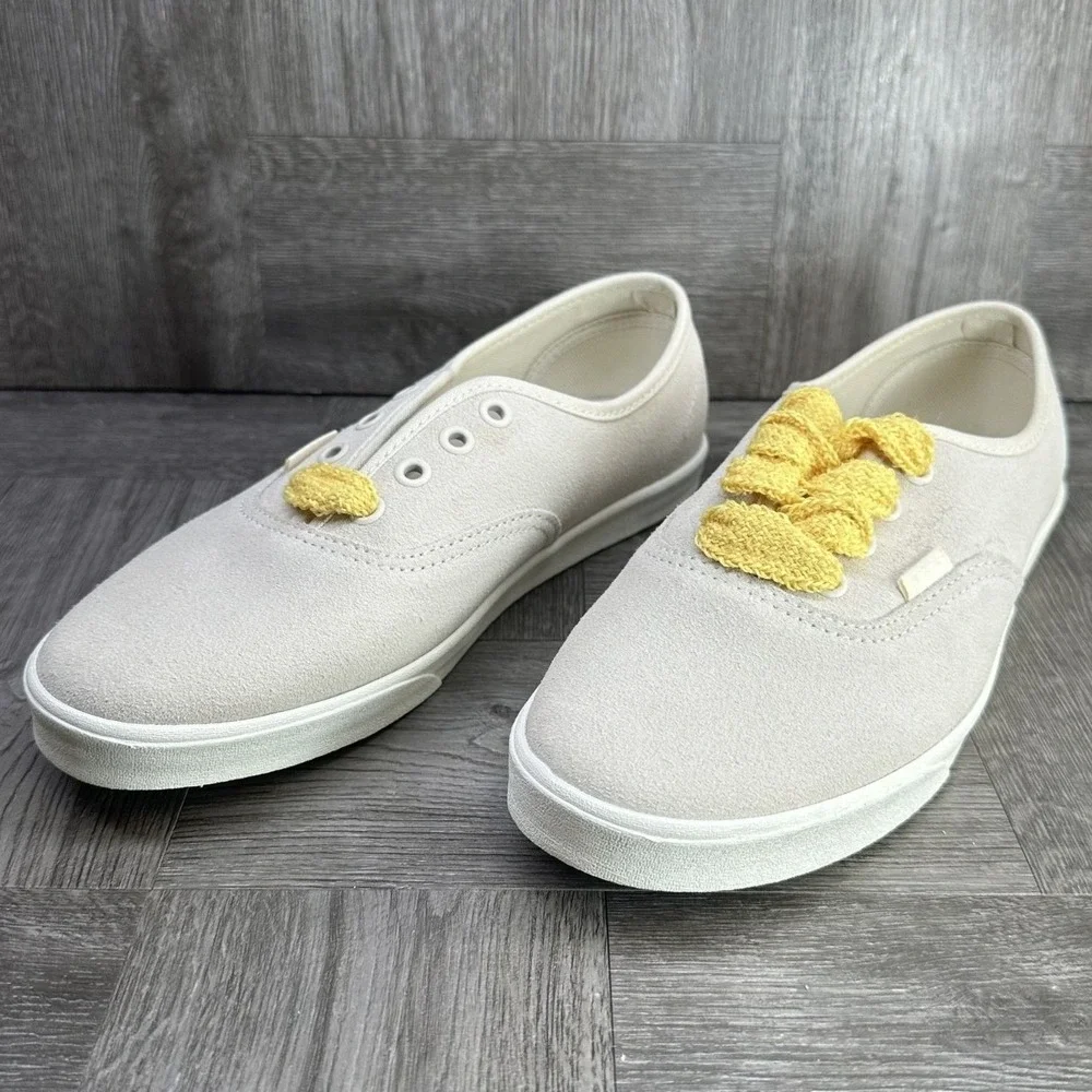 Vans Authentic Lo Pro Women 7.5 Oatmeal Beige Suede Yellow Laces NEW